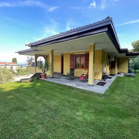 Casa Emiliano Daire *